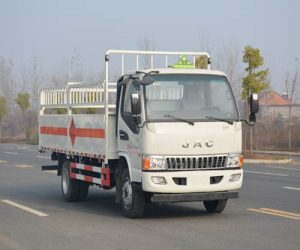 江淮駿鈴5米型氣瓶運輸車