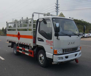 江淮駿鈴4米氣瓶運輸車